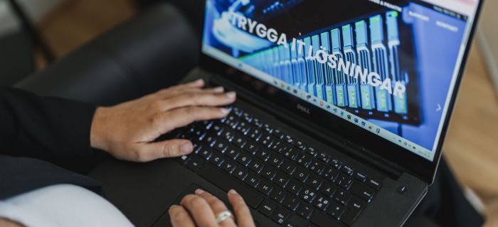 Trygga IT lösningar - Arxit i Uddevalla - nätverk, wifi, fiber, webbutvecklare, hosting, serverar, datorer